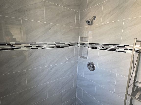 3rd image of 537 W Lexington Dr APT A