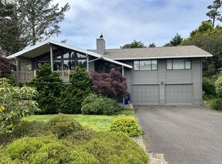 89606 Manion Dr, Warrenton, OR