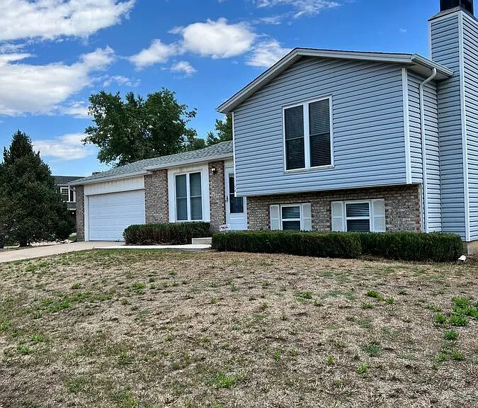 11194 Forest Ave — Photo 1