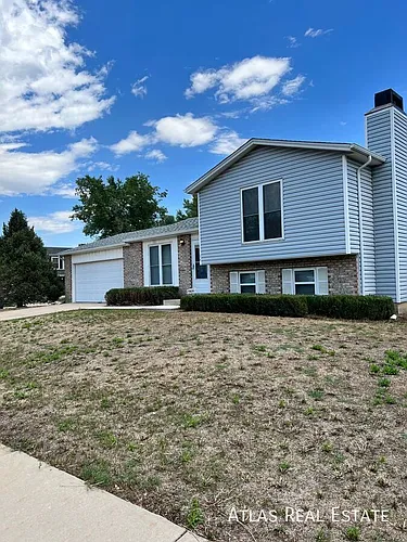 11194 Forest Ave Photo 1