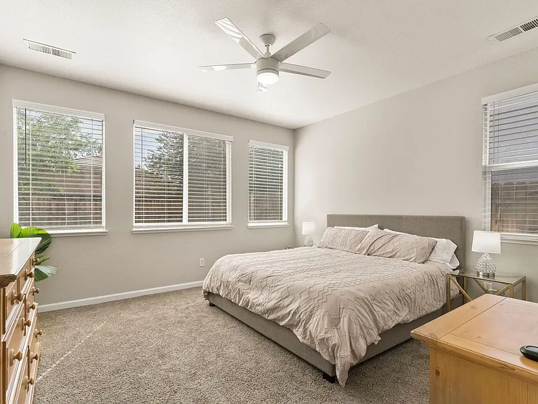10640 Arbor Way — Photo 15