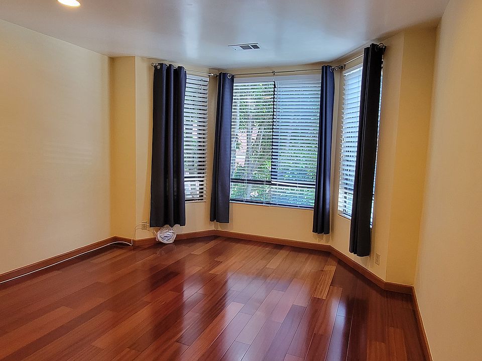 1st image of 1448 Pine St Unit 205