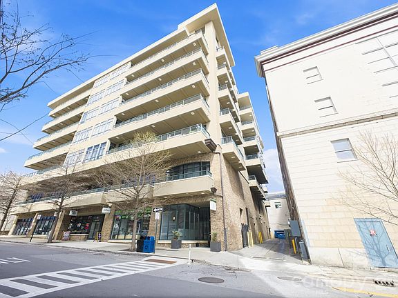 2nd image of 21 Battery Park Ave APT 307