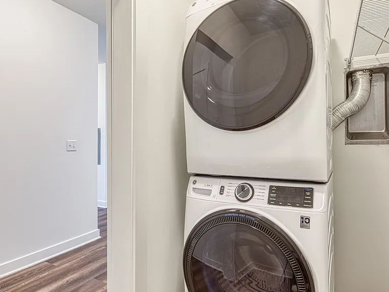 The Apartments at Hallstead Reserve. Modern. Welcoming. Authentically Suffolk. — Photo 62