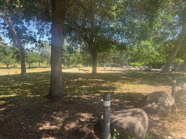 1415 Avondale Ave, Modesto, CA 95358