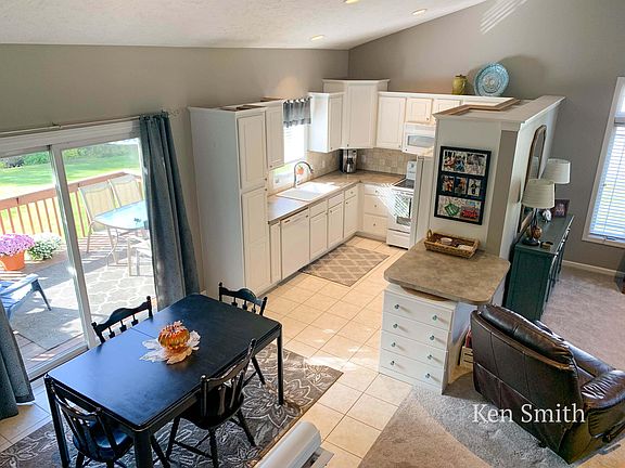 5th image of 6999 Glencreek Dr SE