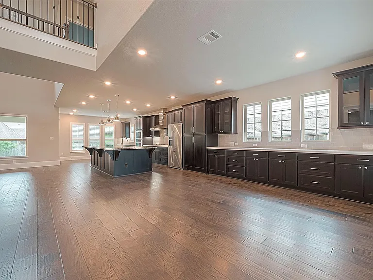 58 Canopy Green Dr — Photo 5