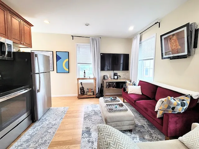 1022 Duke St #102 — Photo 4