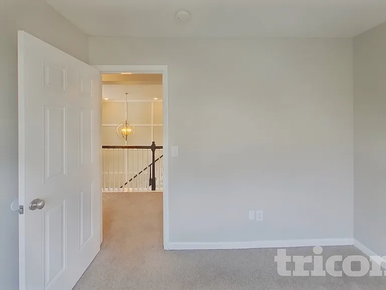 7457 Mistydawn Dr — Photo 11