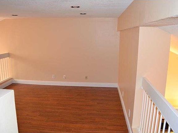 3rd image of 1629 Cypress Pointe Dr