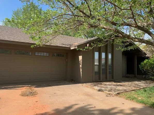 2302 Bell Ave, Elk City, OK 73644