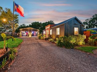 4828 Palm St, Bacliff, TX 77518