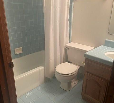 4th image of 3008 Gera Dr