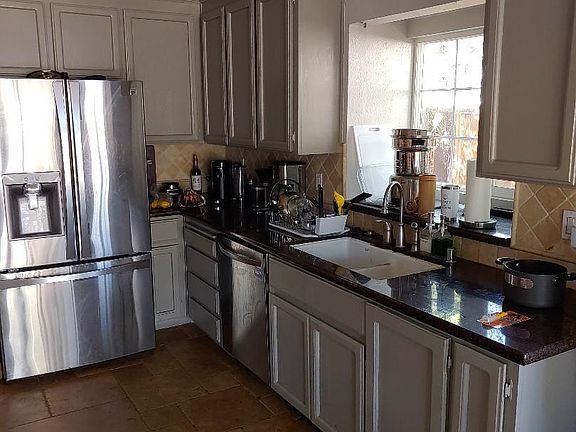 3rd image of 17406 Walnut Grove Dr
