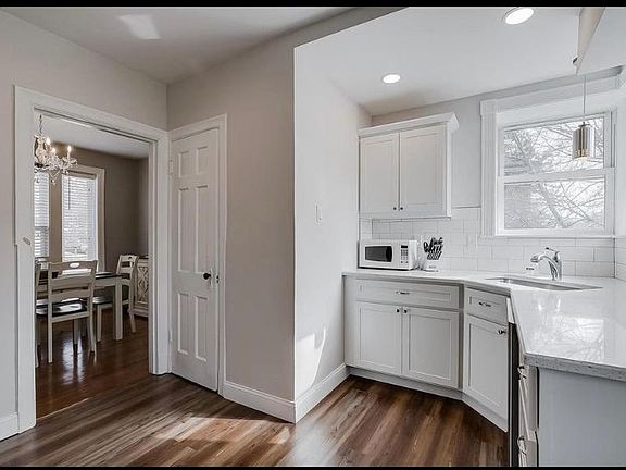 4th image of 7024 Arcadia Ave