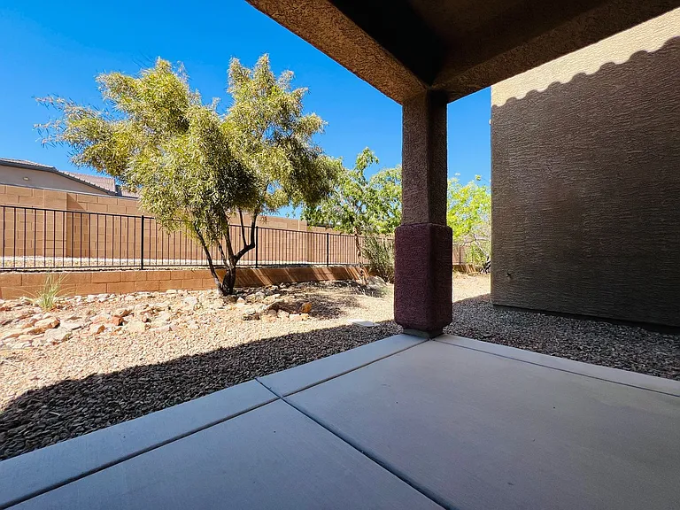 8744 Salvestrin Point Ave — Photo 26