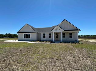 137 Golden Loop, Crawfordville, FL 32327