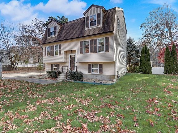 4th image of 79 James Ave