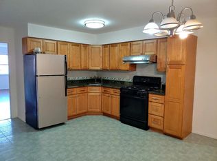 14741 Sanford Ave, Flushing, NY 11355