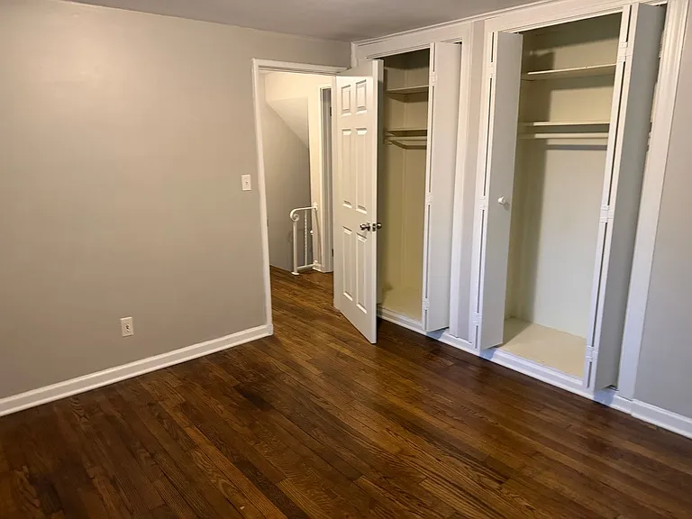 901 Saint Marys St — Photo 12