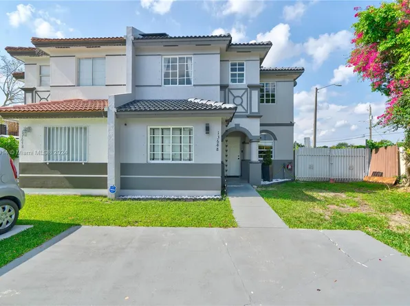 13688 SW 264th Ter, Homestead, FL 33032