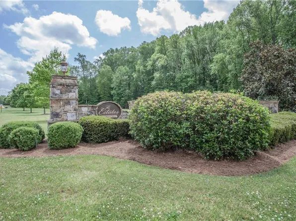 139 Carson Pl #7, Carrollton, GA 30117