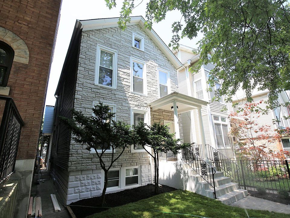 1st image of 3050 N Clifton Ave #2