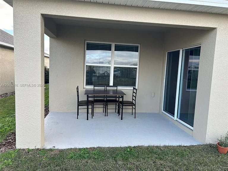 632 Taylor Groves Ln — Photo 16