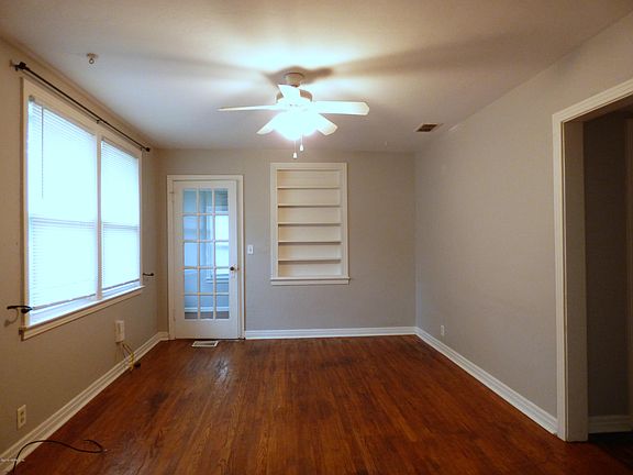 4th image of 3303 Myra St