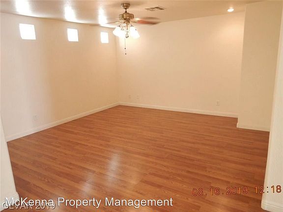 3rd image of 9974 Fine Fern St