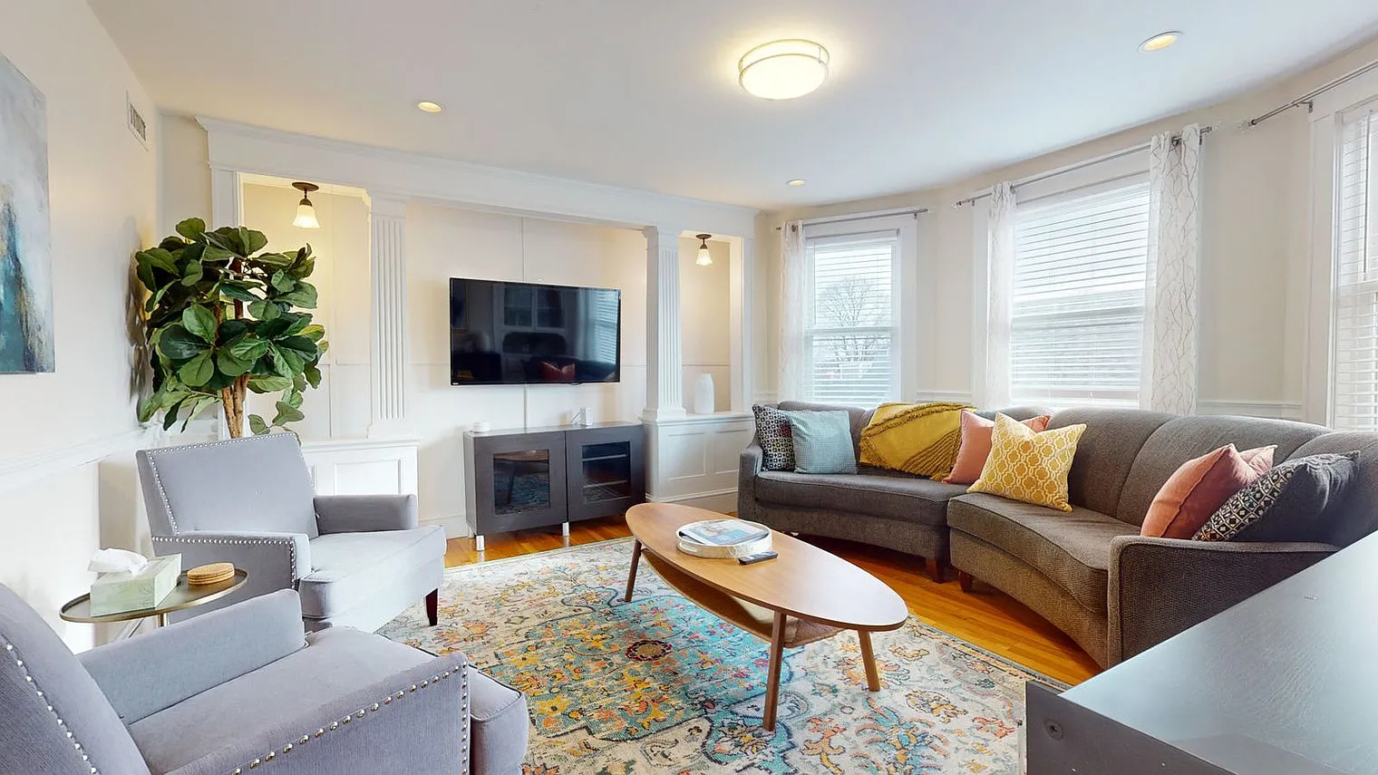 5 bed, 2.0 bath, 1593 sqft, $6,497 — Photo 1