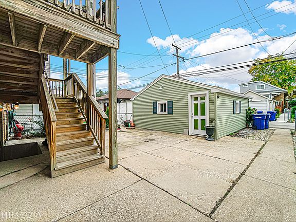 4th image of 7919 W Belmont Ave