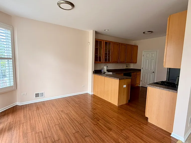 5021 Corning Ct — Photo 6
