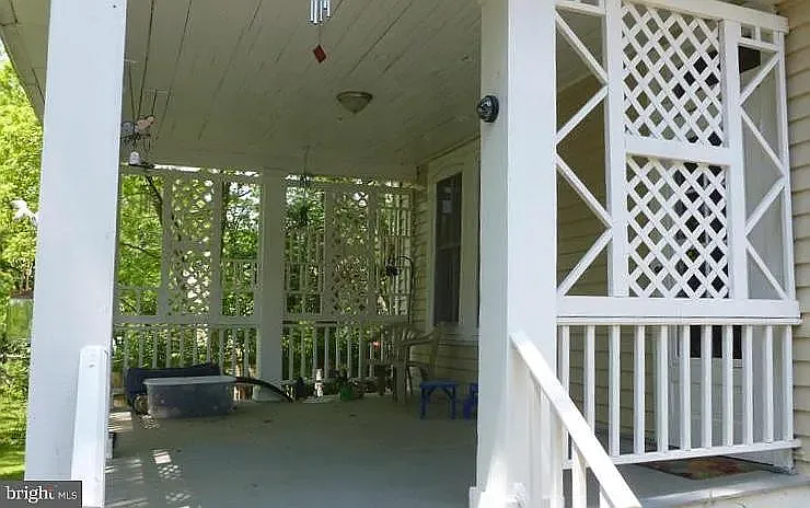 2758 Chain Bridge Rd — Photo 13
