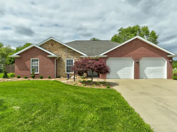 1444 Field Crest Ln, Jasper, IN 47546
