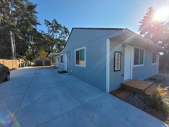 2nd image of 3004 S 80th St