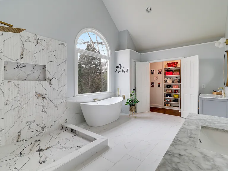 Parting Brook Ct — Photo 26