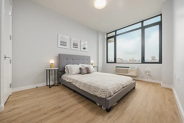 Rented by JCS Realty Group LLC | media 35