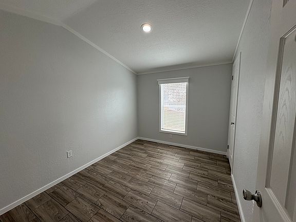 2nd image of 1209 N Regatta Dr