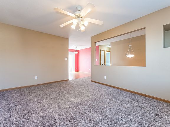 5th image of 19205 E 15th Terrace Ct N