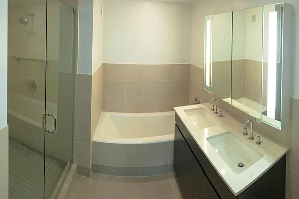 Rented by Town Residential | media 32