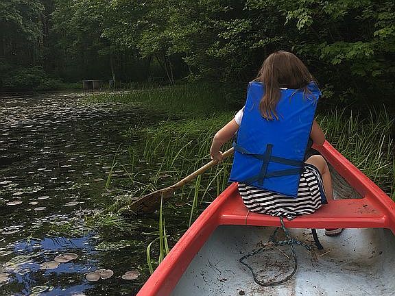 Private access to pond