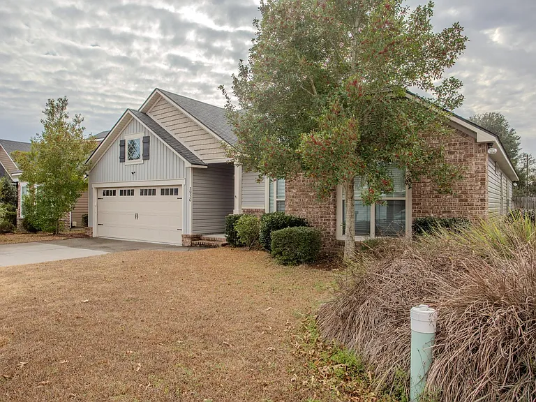 3930 Glen Laurel Dr S — Photo 29