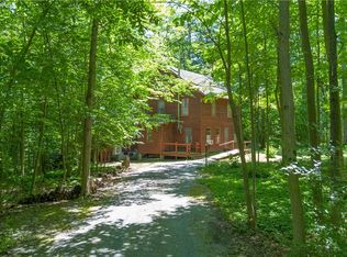 4107 Braewood Ln, Geneva, NY 14456