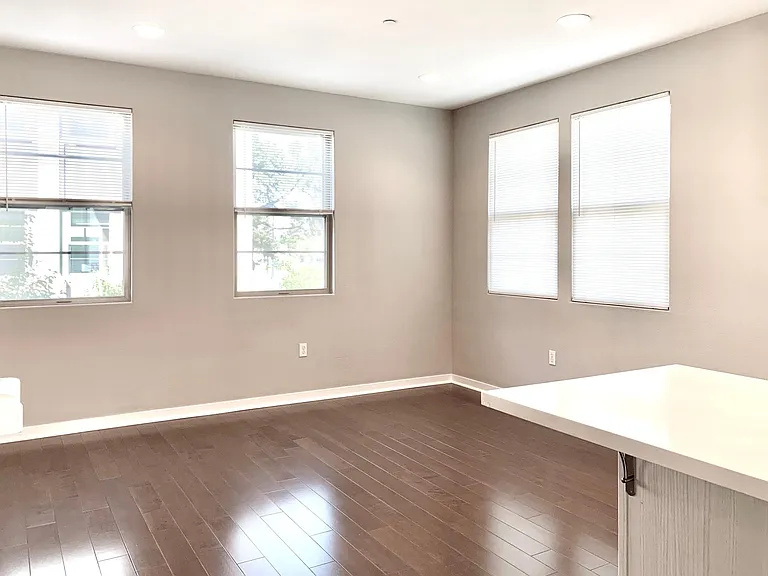 1099 Harebell Pl — Photo 13