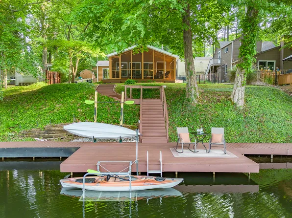 524 W Lakeview Dr, Nineveh, IN 46164