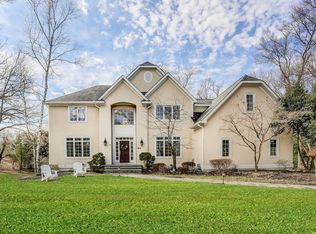 084 Pocono Rd, Mountain Lakes, NJ 07046