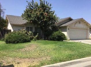 2442 S Garden Ave, Fresno, CA