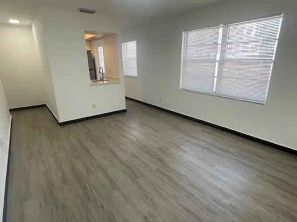 411 SE 10th St APT 5, Hallandale Beach, FL 33009