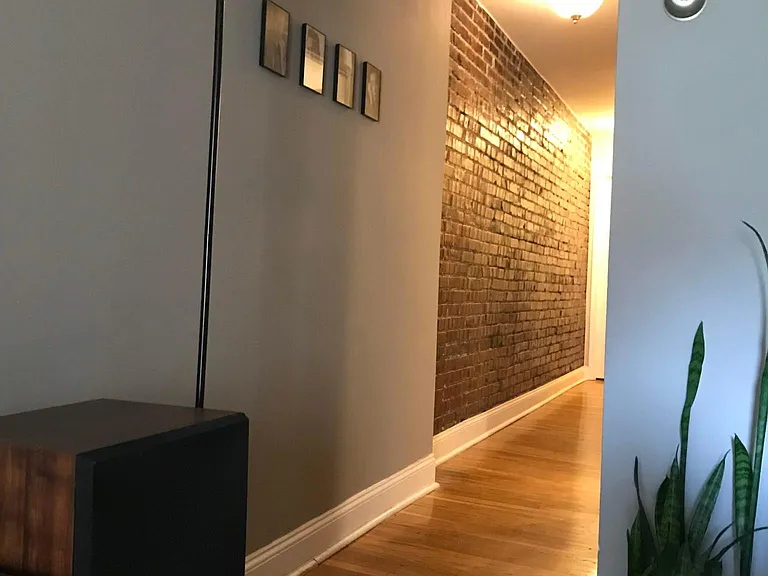 213 Christian St — Photo 16